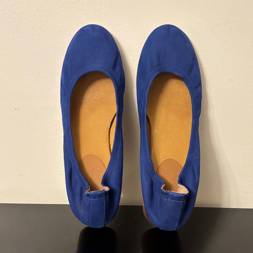 Jasper and Jeera Anthropologie Blue Suede Block Heel Flats